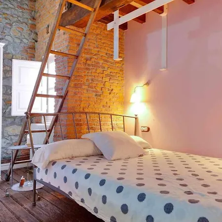 Apartamento ático Vistas Centro 3min Playaparking Y Wifi Free Laredo