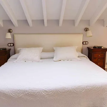 Atico Vistas Centro 3min Playaparking Y Wifi Free شقة *