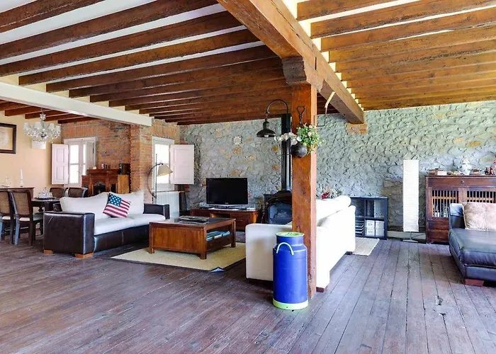 Atico Vistas Centro 3min Playa,parking Y Wifi Free Laredo